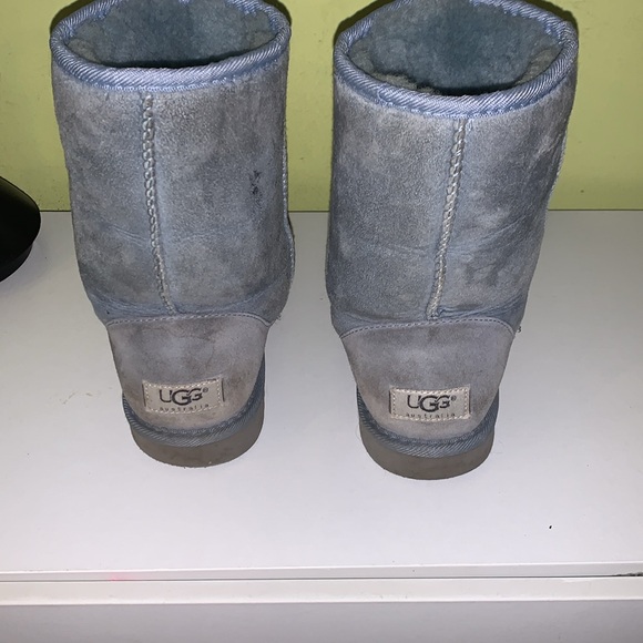Ugg woman’s classic short rare blue size 6w - Picture 3 of 13